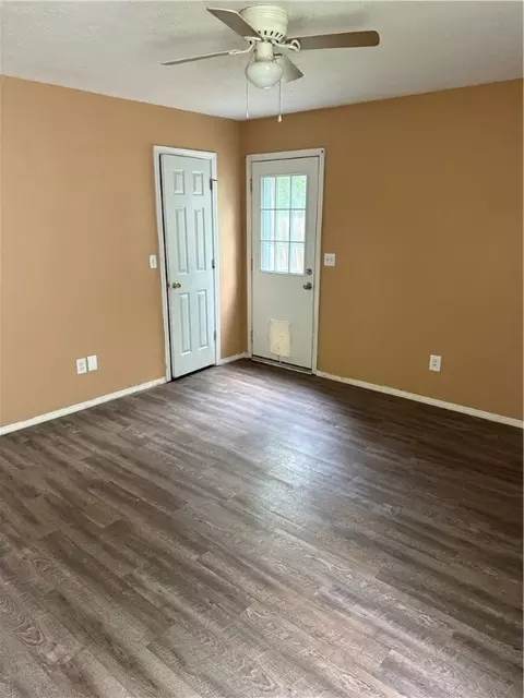 Bedroom - 811 E A E Fick, Harrison, AR 72601 photo 1 of 2