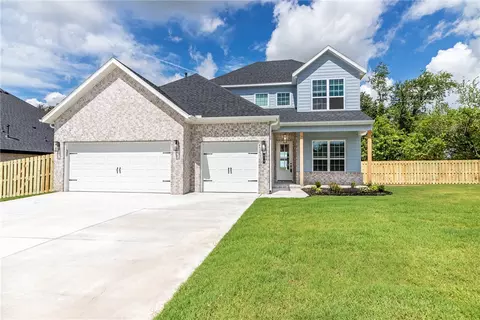 419 Ardie Martin St, Springdale, AR 72762