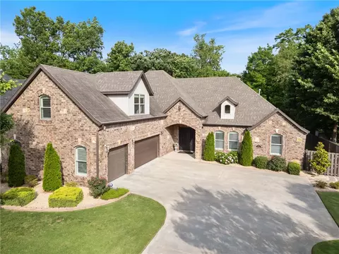 1080 Hunters Pointe, Bentonville, AR 72713