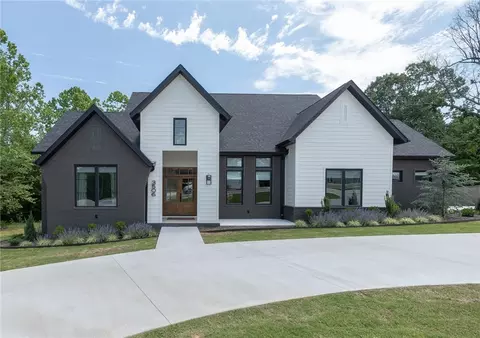 3506 N Sweet Osage Ln, Fayetteville, AR 72704