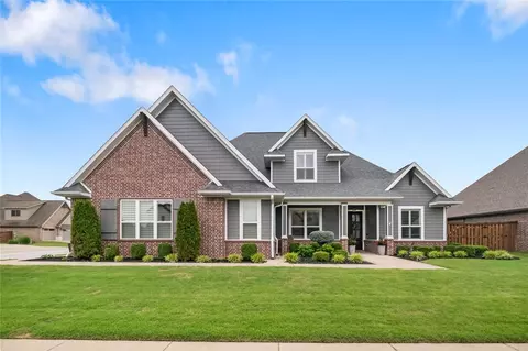 8604 W Birdsong Ln, Bentonville, AR 72713