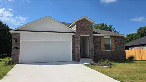 1661 Ridgeview Dr, Springdale, AR 72762