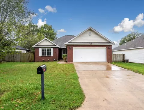 406 Glenwood Pl, Siloam Springs, AR 72761
