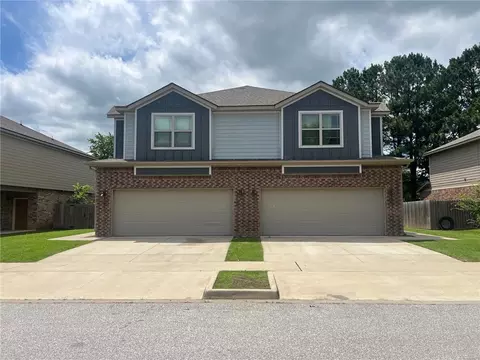 12111213 N Sicily Ln, Fayetteville, AR 72704