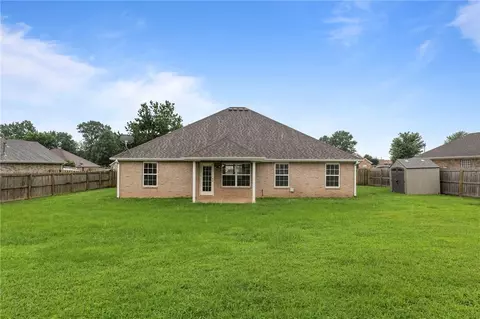Exterior - 411 Kate Dr, Centerton, AR 72719 photo 3 of 7