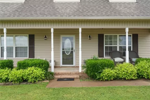 Exterior - 7308 New Hope, Hackett, AR 72937 photo 2 of 10
