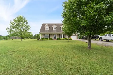 Exterior - 7308 New Hope, Hackett, AR 72937 photo 4 of 10