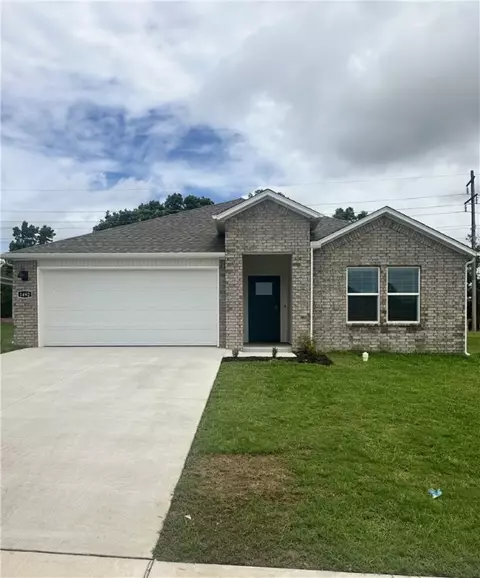 1492 Ridgeview Dr, Springdale, AR 72762