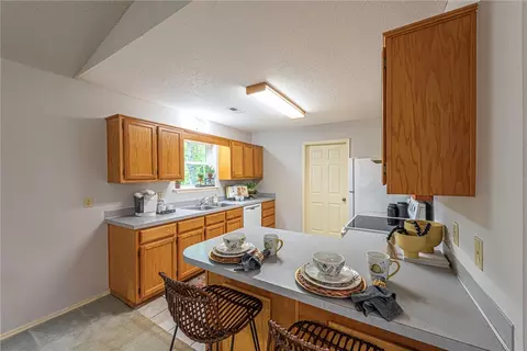 Kitchen - 23 Cedar Ave, West Fork, AR 72774 photo 1 of 3