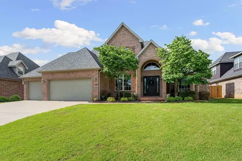 1000 Halifax Pl, Bentonville, AR 72712