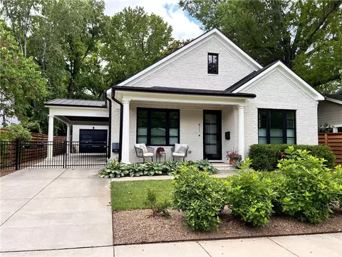 411 E Maple St, Fayetteville, AR 72701