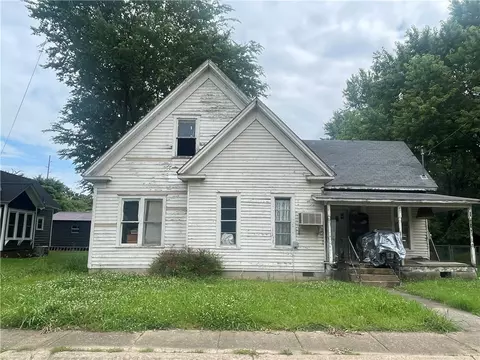 608 Filmore St, Clarksville, AR 72830
