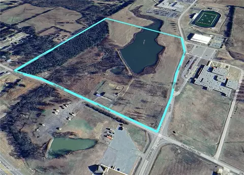 000 Pine Ridge Rd, Pottsville, AR 72858