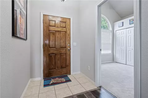 Entry Way - 507 Emerald St, Lowell, AR 72745 photo 1 of 1