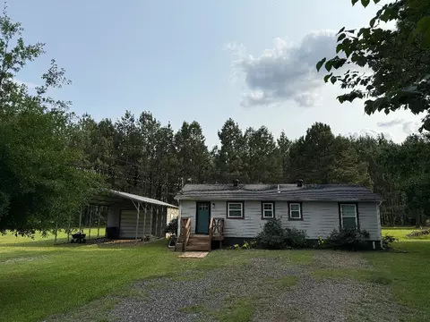 1786 County Road 3566, Clarksville, AR 72830