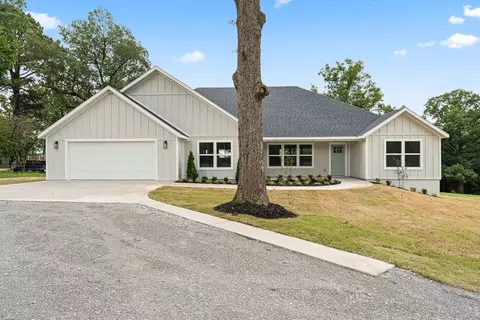19496 303 Hwy, Springdale, AR 72764