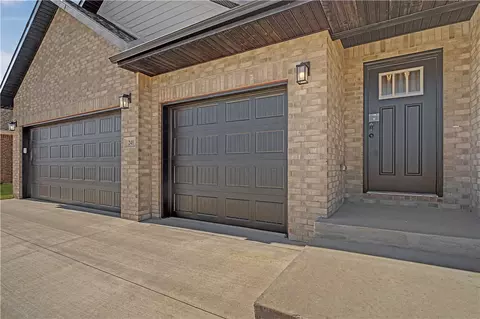 1020 Ari Ave, Centerton, AR 72719 photo 3
