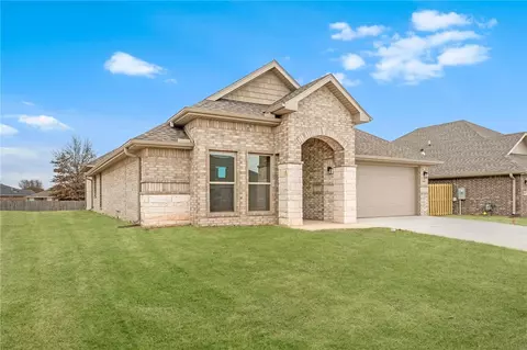 1050 Ari Ave, Centerton, AR 72719 photo 3