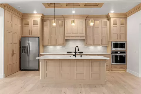 Kitchen - 500 Bronco St, Centerton, AR 72719 photo 1 of 8