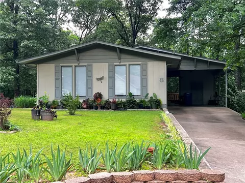 3 St Neots Ln, Bella Vista, AR 72714