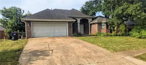 3402 W Center St, Rogers, AR 72756