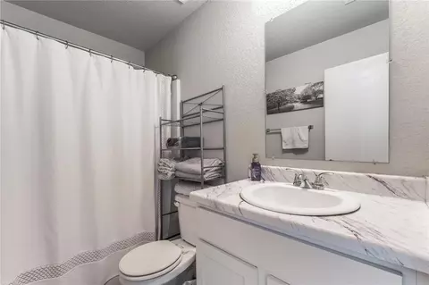 Bath - 130 E Glendale Ln, Rogers, AR 72758 photo 2 of 2