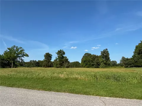 3147 Savannah Dr, Harrison, AR 72601 photo 2