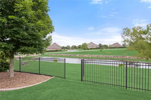 Exterior - 2970 Laurel Cir, Centerton, AR 72719 photo 13 of 15