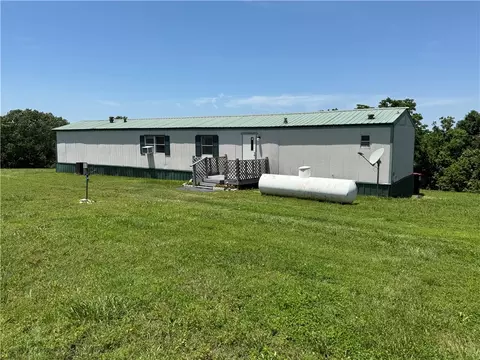 15293 Strawberry Ridge Rd, Gravette, AR 72736