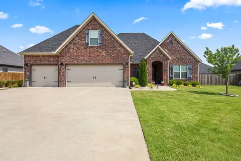 4609 W Waters Edge Dr, Rogers, AR 72758