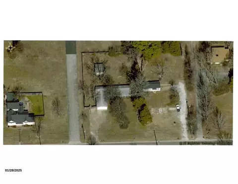 1000 E Township St, Fayetteville, AR 72703