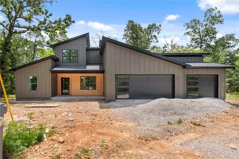 4 Eriboll Ln, Bella Vista, AR 72715