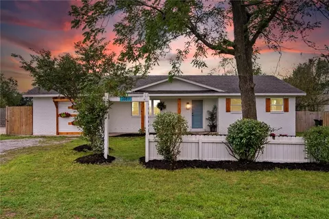 1089 Elway Dr, Springdale, AR 72764