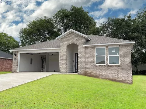 3109 N Bella St, Siloam Springs, AR 72761