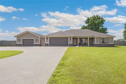 6108 SW Lee Ln, Bentonville, AR 72713