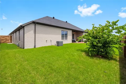 Exterior - 531 Chaparral St, Centerton, AR 72719 photo 5 of 7