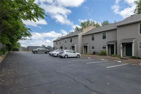 Exterior - 500 Fairway Cir #E, Springdale, AR 72764 photo 5 of 15