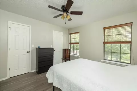 Bedroom - 500 Fairway Cir #E, Springdale, AR 72764 photo 4 of 4
