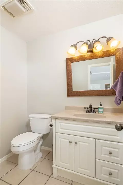 Bath - 500 Fairway Cir #E, Springdale, AR 72764 photo 3 of 3