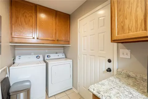 Other - 500 Fairway Cir #E, Springdale, AR 72764 photo 4 of 8