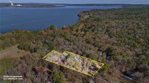 3 Hollye Loop, Dardanelle, AR 72834