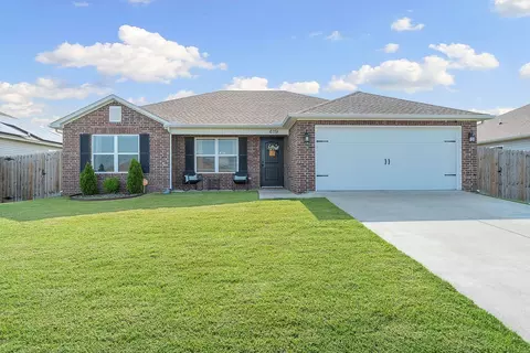 419 Ashwood St, Lowell, AR 72745
