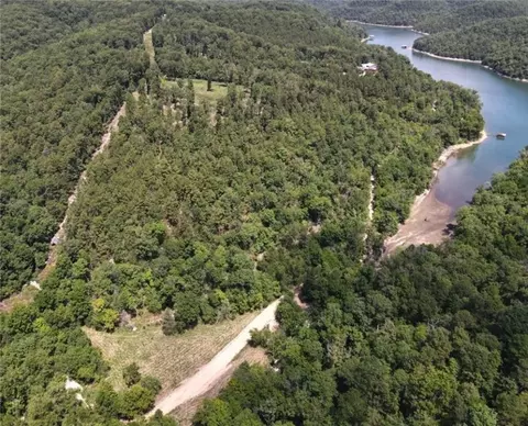 Cr 150 Blackberry & Glen Haven Lane, Eureka Springs, AR 72631