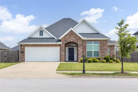 2019 Broadway Pl, Rogers, AR 72758