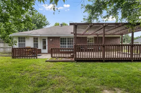 522 Del Cir, Lowell, AR 72745
