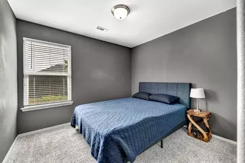 Bedroom - 820 Morningside Dr, Centerton, AR 72719 photo 2 of 3