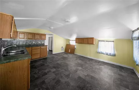 108 Mcculloch, Pea Ridge, AR 72751