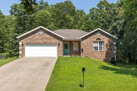 7 Brandon Ln, Bella Vista, AR 72714