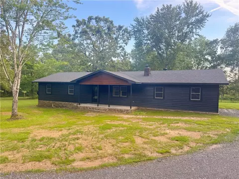 10653 Spring Mountain Rd, Dardanelle, AR 72834