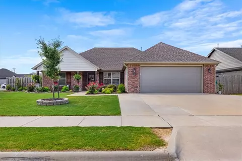 65 E Loveland Loop, Farmington, AR 72730